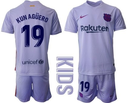 Kinder Fußballtrikot FC Barcelona 2021/22 Stadium Away mit Aufdruck Kun Agüero 19